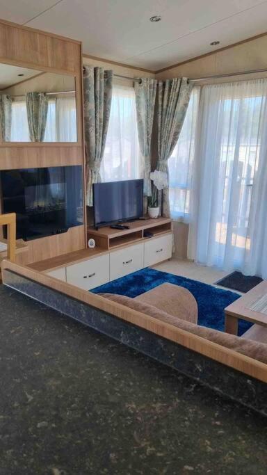 Coorie Nook, Chalet 103 อาวีมอร์ ภายนอก รูปภาพ